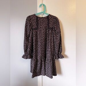 Zara purple and Pink Floral Dress
Size 6